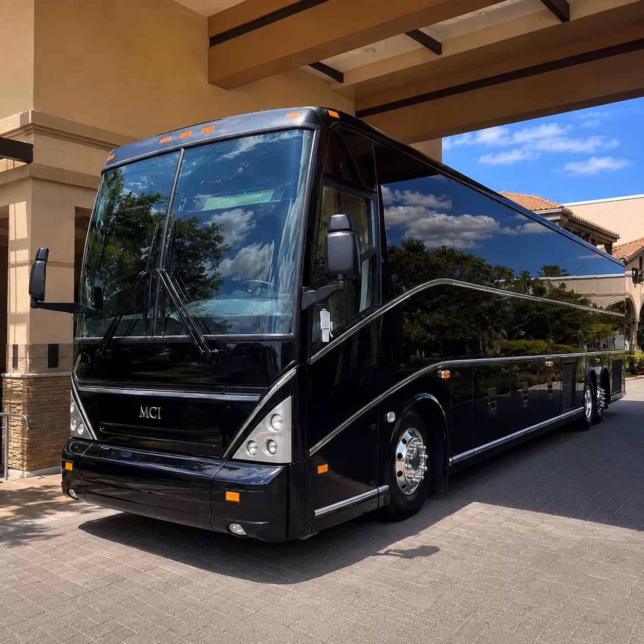 private charter buses for layovers in greensboro